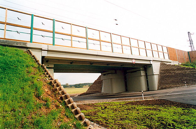 nový most v Hrdlech